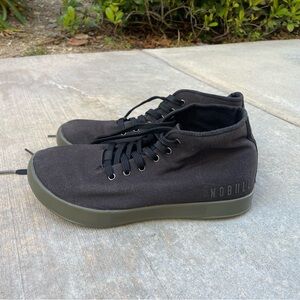 NOBULL Black Canvas Mid-Top Lifting Shoes with Olive Sole